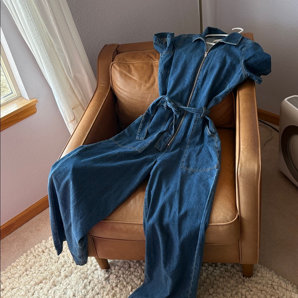 Reformation Cassidy Denim Jumpsuit size 8